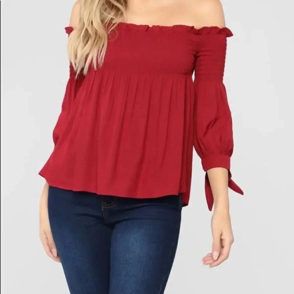 🌸Fashion Nova Off shoulders Top burgundy Sz M🌸 - Picture 3 of 3